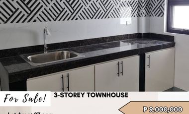 For Sale: Townhouse located at El Puentebello Subdivision, Parañaque City