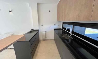 ESPECTACULAR TRIPLEX A ESTRENAR