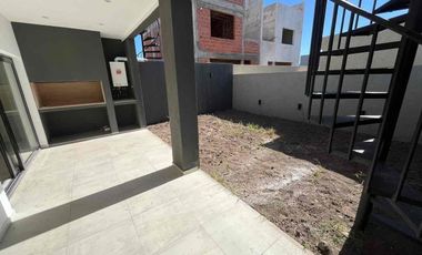 ESPECTACULAR TRIPLEX A ESTRENAR