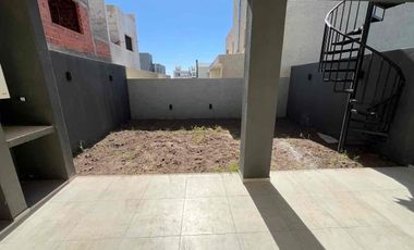 ESPECTACULAR TRIPLEX A ESTRENAR