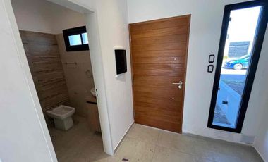 ESPECTACULAR TRIPLEX A ESTRENAR