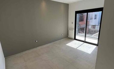 ESPECTACULAR TRIPLEX A ESTRENAR