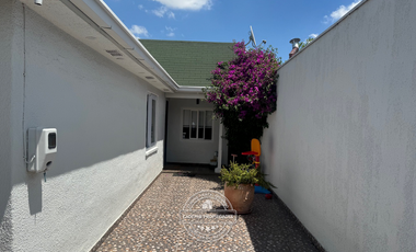 VENDE HERMOSA Y ACOGEDORA CASA EN LA FLORIDA MUY CONFORTABLE, ESTA LLEGAR Y VIVIR