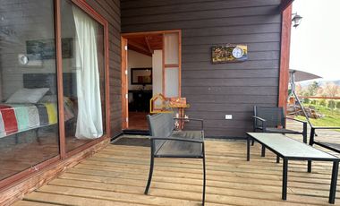 Parcela con dos casa en Condominio Reserva Cheillaco, comuna de Villarrica.