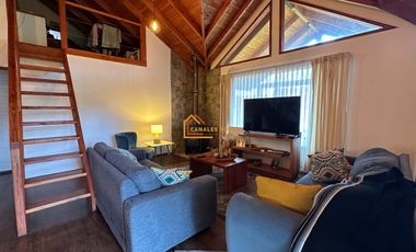 Parcela con dos casa en Condominio Reserva Cheillaco, comuna de Villarrica.