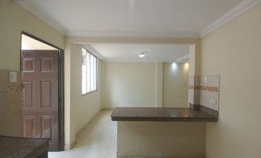 VENDO CASA DOS PLANTAS URB. VICTORIA DEL RIO