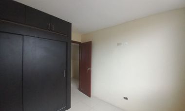 VENDO CASA DOS PLANTAS URB. VICTORIA DEL RIO