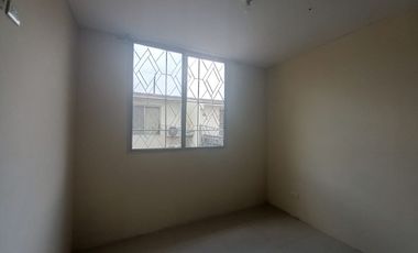 VENDO CASA DOS PLANTAS URB. VICTORIA DEL RIO