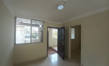 VENDO CASA DOS PLANTAS URB. VICTORIA DEL RIO