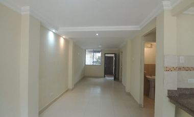 VENDO CASA DOS PLANTAS URB. VICTORIA DEL RIO