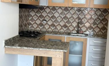 Te presentamos un espectacular apartamento  63 metros listo para estrenar, ubicado en el exclusivo sector de El Campincito en Chía . Ideal para pareja