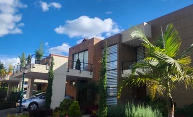 Te presentamos un espectacular apartamento  63 metros listo para estrenar, ubicado en el exclusivo sector de El Campincito en Chía . Ideal para pareja