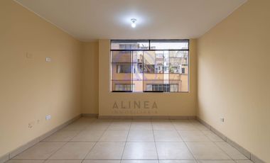 SE VENDE PEQUEÑO EDIFICIO PARA NEGOCIO Y/O VIVIENDA.