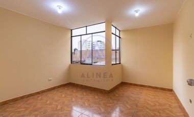 SE VENDE PEQUEÑO EDIFICIO PARA NEGOCIO Y/O VIVIENDA.