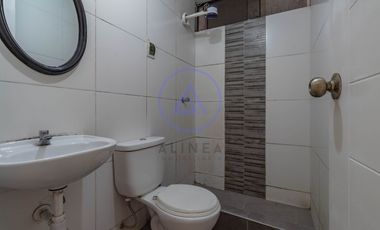 SE VENDE PEQUEÑO EDIFICIO PARA NEGOCIO Y/O VIVIENDA.