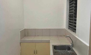 FR/FS 4BR Corner Townhouse 270sqm Maids Gaisano Country Mall Banilad