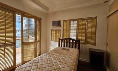 FR/FS 4BR Corner Townhouse 270sqm Maids Gaisano Country Mall Banilad