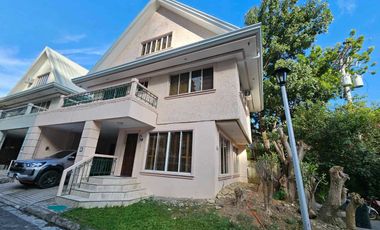 FR/FS 4BR Corner Townhouse 270sqm Maids Gaisano Country Mall Banilad