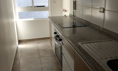 Departamento en calle San Isidro, Comuna de Santiago.