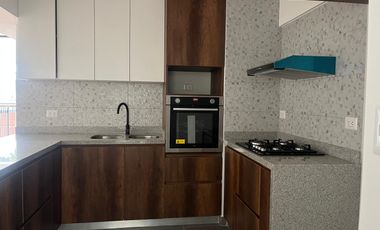 Flat Con Terraza - Vive En Surco, Rodeado De Zonas Verdes Y Comodidad 🌿