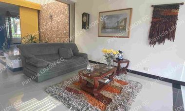 se vende casa de un piso
