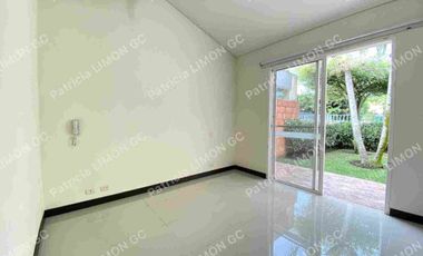 se vende casa de un piso