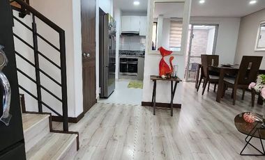 Descubra la combinación perfecta de comodidad, estilo y naturaleza en esta espectacular casa de 100 metros cuadrados en Cota, Cundinamarca . Completam