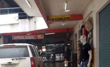 ¡Invierte en el Corazón Comercial de Atacames! 23 Locales y 3 Suites $320.000 negociable