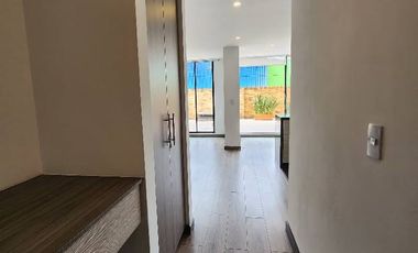 ¡Gran Oportunidad en Chía! Apartamento Primer Piso con Enorme Terraza y Opción de 2da Habitación ¡No te pierdas esta increíble oferta! Presentamos un