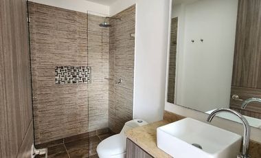 ¡Gran Oportunidad en Chía! Apartamento Primer Piso con Enorme Terraza y Opción de 2da Habitación ¡No te pierdas esta increíble oferta! Presentamos un