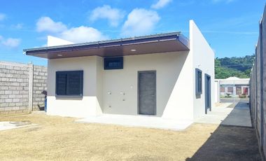 Casa en venta en Santa Ana Manabi Ecuador