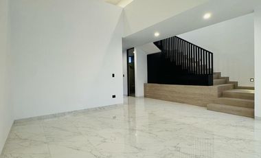 CASA EN VENTA AL NORTE VIÑA ANTIGUA AGS