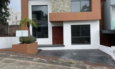 *Casa En Venta 4 Recámaras En Vistas Altozano Primeros Cotos*