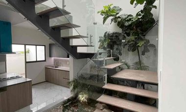 *Casa En Venta 4 Recámaras En Vistas Altozano Primeros Cotos*