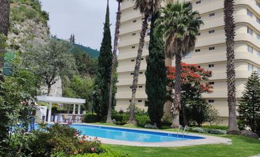 Se renta excelente departamento en la mejor torre de Privilege en lomas de la herradura de lado de interlomas