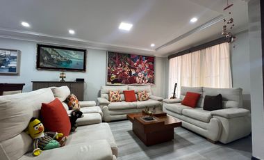 CASA RENTERA 5 DEPARTAMENTOS - TOTORACOCHA -CUENCA