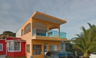 C. ISLA MARÍA MARGARITA, VILLAS DEL PACÍFICO, 28864, MANZANILLO, COLIMA.
