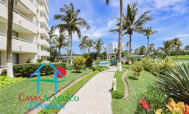 Departamento con vista parcial al mar y 3 estacionamientos