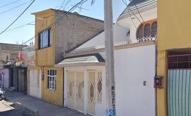 HERMOSA CASA EN VENTA EN IZTAPALAPA, CONSEJO AGRARISTA, CDMX - ADJUDICADA