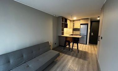 SE ARRIENDA DEPARTAMENTO 2D2B + ESCRITORIO - METRO VICENTE VALDES