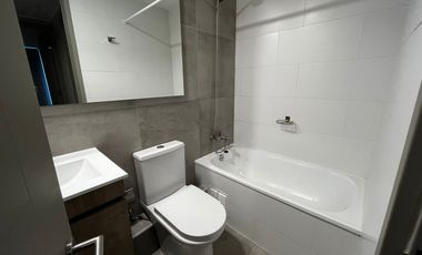 SE ARRIENDA DEPARTAMENTO 2D2B + ESCRITORIO - METRO VICENTE VALDES