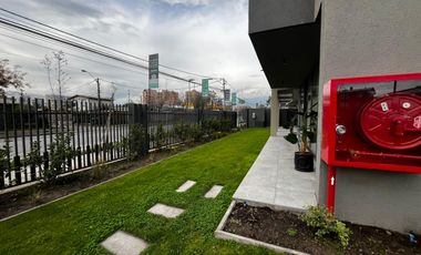 SE ARRIENDA DEPARTAMENTO 2D2B + ESCRITORIO - METRO VICENTE VALDES