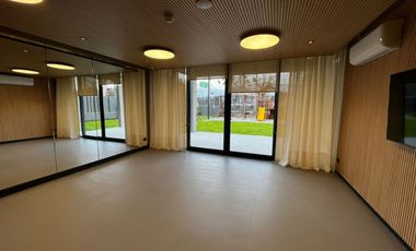 SE ARRIENDA DEPARTAMENTO 2D2B + ESCRITORIO - METRO VICENTE VALDES