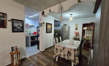 CASA EN VENTA EN COL. EJERCITO DE ORIENTE, IZTAPALAPA, CDMX