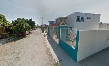 C. GAVILÁN, PARAÍSO SALAGUA, C.P. 28650, MANZANILLO, COLIMA.