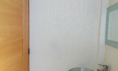 Edificio en renta en Metepec en la purísima ideal para oficinas amplias.