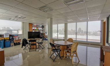 Edificio en renta en Metepec en la purísima ideal para oficinas amplias.