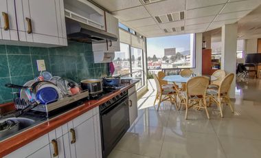 Edificio en renta en Metepec en la purísima ideal para oficinas amplias.