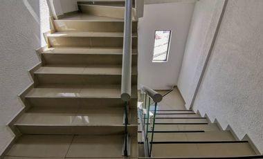 Edificio en renta en Metepec en la purísima ideal para oficinas amplias.