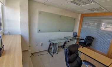 Edificio en renta en Metepec en la purísima ideal para oficinas amplias.